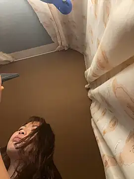 Milik-1022 online show from March 24, 2026, 9:15 pm