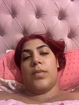 Hopeluna online show from May 25, 2026, 3:39 am
