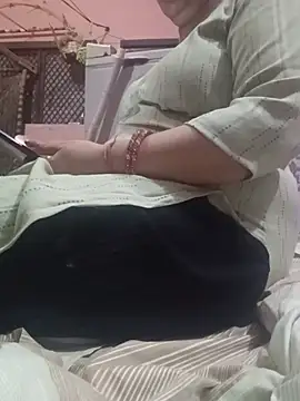 Gujju bhabhi69 online show from May 21, 2026, 5:54 pm