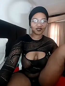 Hotsexyberry222 online show from March 23, 2026, 8:03 am