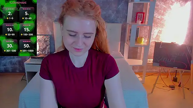 Shiny Liss online show from June 3, 2026, 1:39 am