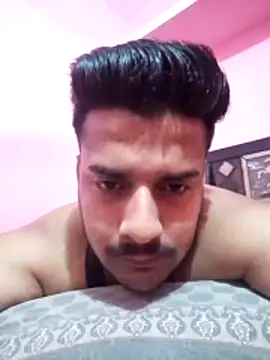 Decentlover67 online show from May 23, 2026, 1:59 am