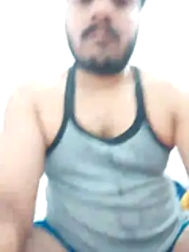 Decentlover67 online show from April 9, 2026, 2:01 pm