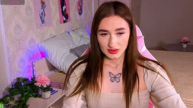 Lady Sunrise12 online show from April 14, 2026, 12:48 am