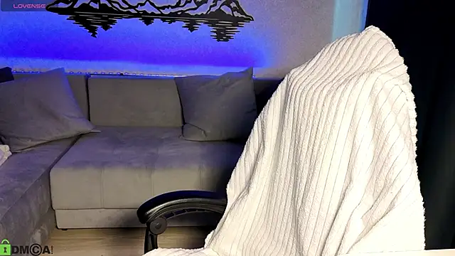 Lady Sunrise12 online show from May 28, 2026, 1:02 am