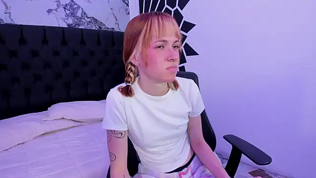 AlaskaFlowerss1  online show from March 23, 2026, 5:29 am