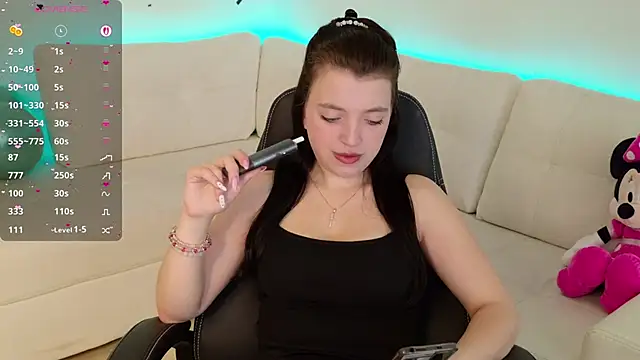 Minnie mouse 18 online show from March 20, 2026, 9:54 am