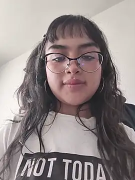 Mini Rouse online show from April 15, 2026, 7:58 pm