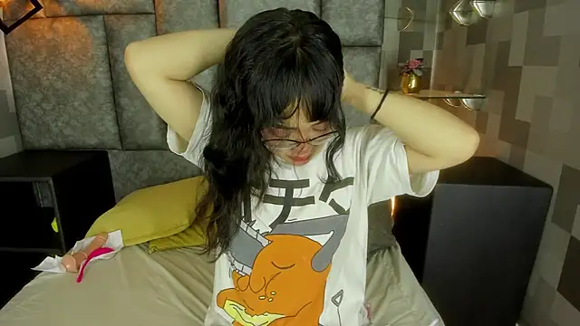 Mini Rouse online show from April 17, 2026, 1:14 pm