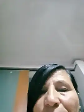 Ladygreeneyes online show from June 8, 2026, 1:11 am