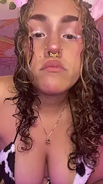 EimyVelvet online show from March 28, 2026, 1:06 am