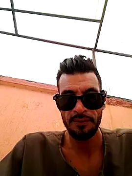 Snapshot of Thisizhakim chatting on July 16, 2026, 1:41 pm Thisizhakim online show from July 16, 2026, 1:41 pm