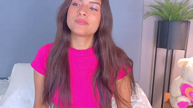 HelenaFoumier online show from March 28, 2026, 11:50 pm