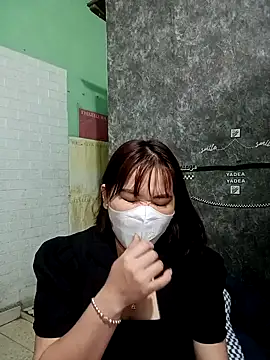 HaChi033 online show from March 27, 2026, 6:33 am