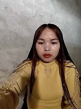 Snapshot of Mina_xYx chatting on April 18, 2026, 1:30 am Mina xYx online show from April 18, 2026, 1:30 am