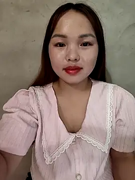 Snapshot of Mina_xYx chatting on April 25, 2026, 1:52 pm Mina xYx online show from April 25, 2026, 1:52 pm