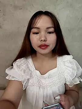 Snapshot of Mina_xYx chatting on April 25, 2026, 2:03 am Mina xYx online show from April 25, 2026, 2:03 am