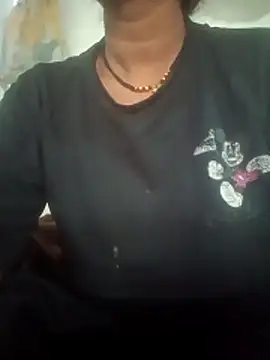 Mona ji32 online show from March 26, 2026, 1:04 am