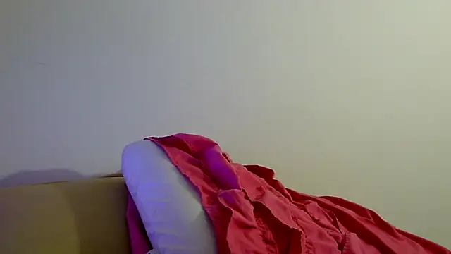 kitty-kitten82 online show from March 29, 2026, 7:54 am