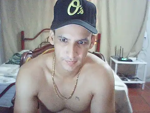 vortexX2565 online show from June 13, 2026, 1:53 pm