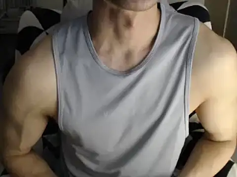 Kent6828 online show from April 15, 2026, 2:54 pm