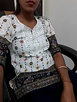 aushi rajput online show from March 29, 2026, 11:17 pm