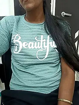 aushi rajput online show from March 30, 2026, 3:57 pm