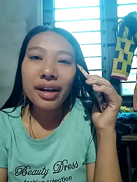 Snapshot of Leiley_98 chatting on April 30, 2026, 11:31 pm Leiley 98 online show from April 30, 2026, 11:31 pm
