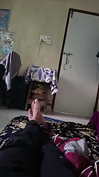 xyz 2giT online show from March 19, 2026, 12:27 pm