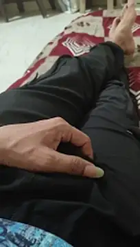 xyz 2giT online show from April 8, 2026, 4:41 pm