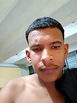 Ron 0101 online show from March 31, 2026, 5:09 am