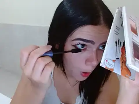 lina seduce online show from March 24, 2026, 5:40 am