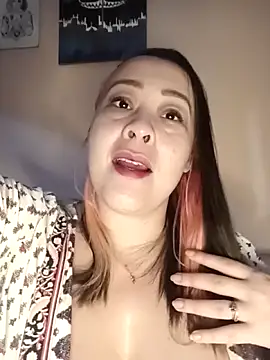 lua-bfly online show from April 1, 2026, 8:39 pm