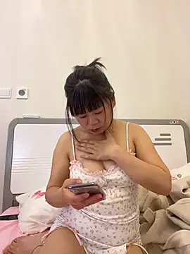 molyyuyu online show from March 20, 2026, 1:12 pm