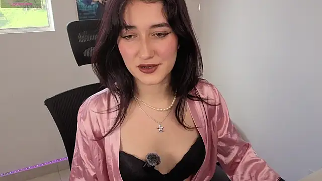 AleblancXOXO online show from April 17, 2026, 9:17 pm