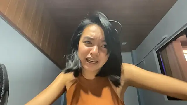 NoreenPierotti online show from March 31, 2026, 3:03 pm