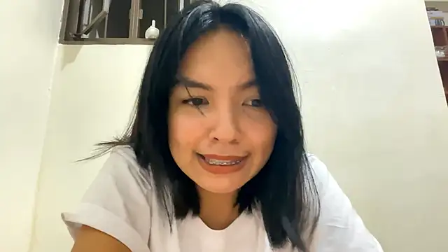 NoreenPierotti online show from April 3, 2026, 5:08 pm