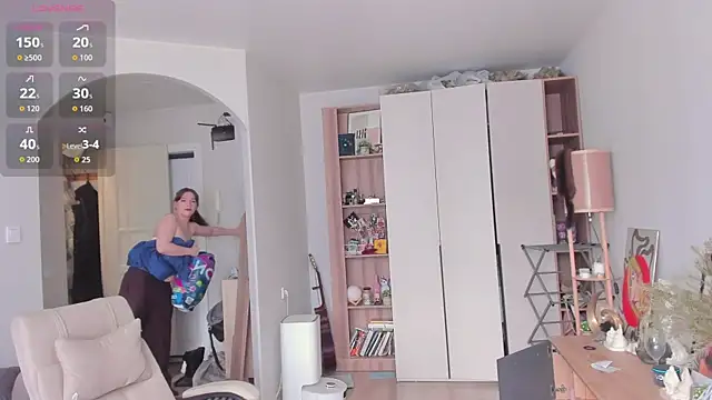 BootyShaking online show from April 20, 2026, 5:21 am