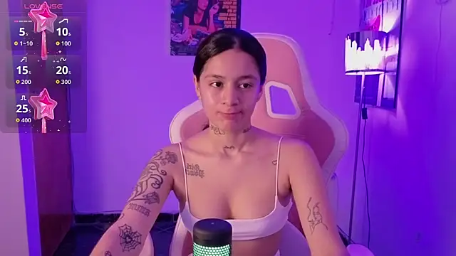 Oliviasims online show from April 2, 2026, 1:24 am