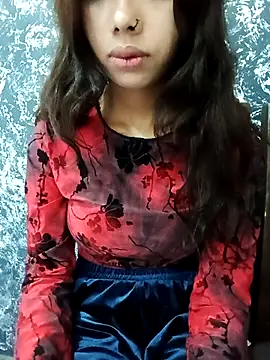 Candyy crushh online show from April 9, 2026, 7:03 am