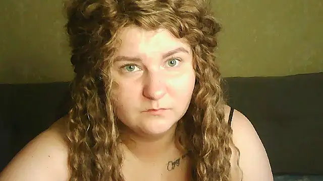 Snapshot of Minisstra chatting on March 22, 2026, 10:28 am Minisstra online show from March 22, 2026, 10:28 am