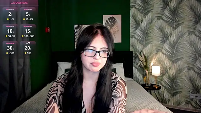 Kisa Blaze online show from April 5, 2026, 10:22 am