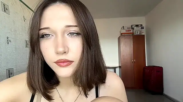 kiravings online show from April 12, 2026, 10:18 am