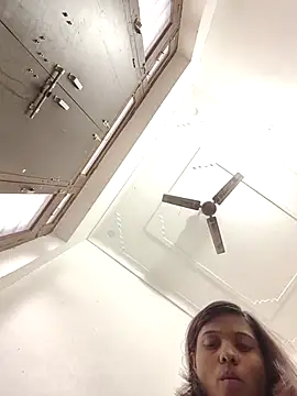 TEENA  RISE online show from March 20, 2026, 7:42 am