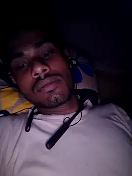 Palash2001 online show from April 18, 2026, 5:48 pm