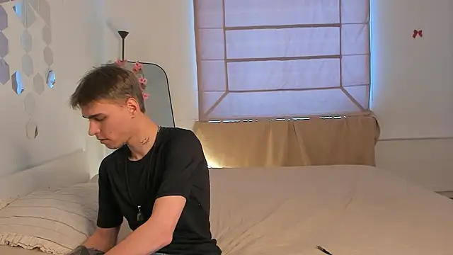 Shadow blink online show from March 21, 2026, 12:20 pm