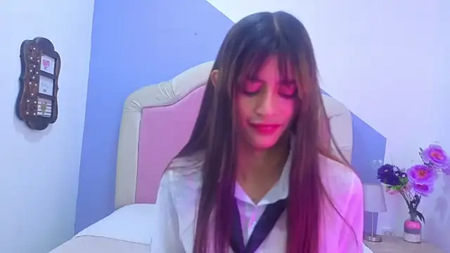 Sofy Durand online show from April 15, 2026, 11:59 am