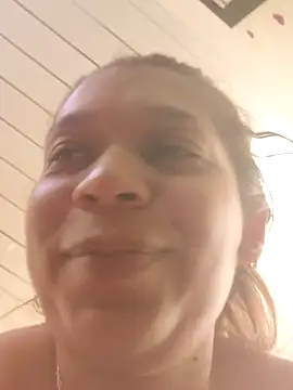 Snapshot of Melisa_14 chatting on July 6, 2026, 11:39 am Melisa 14 online show from July 6, 2026, 11:39 am