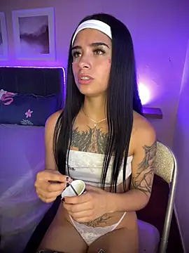 Shalom pink18 online show from March 17, 2026, 5:16 pm