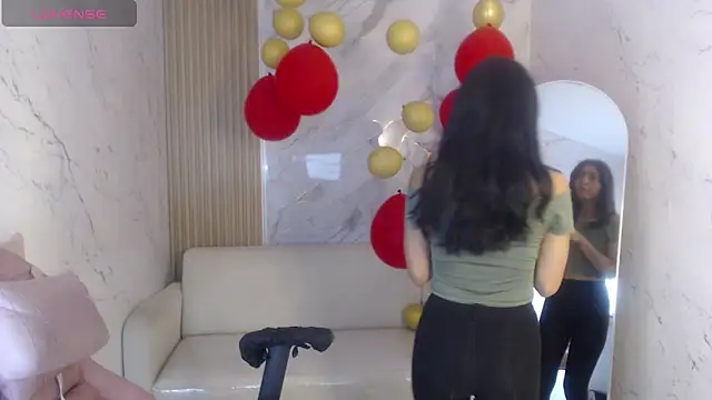 sweetcat666 tf online show from March 28, 2026, 1:23 pm